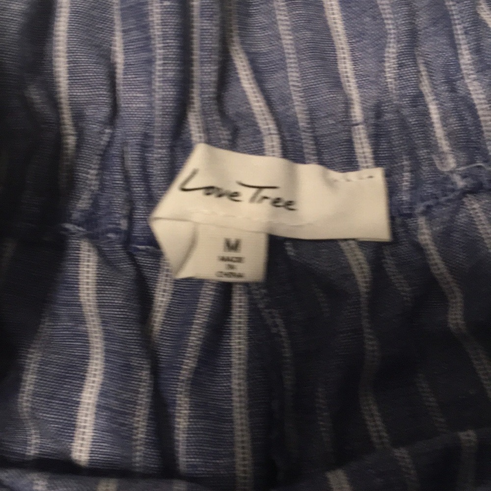 Love Tree Chambray Stripe Tie Waist Shorts - Picture 7 of 8
